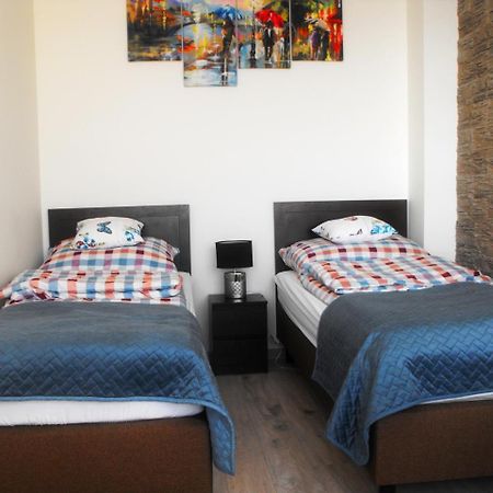 Apartamenty A&B Gold Kalisz  Ngoại thất bức ảnh