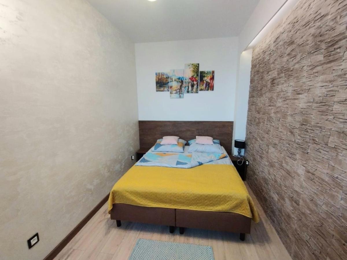 Apartamenty A&B Gold Kalisz  Ngoại thất bức ảnh
